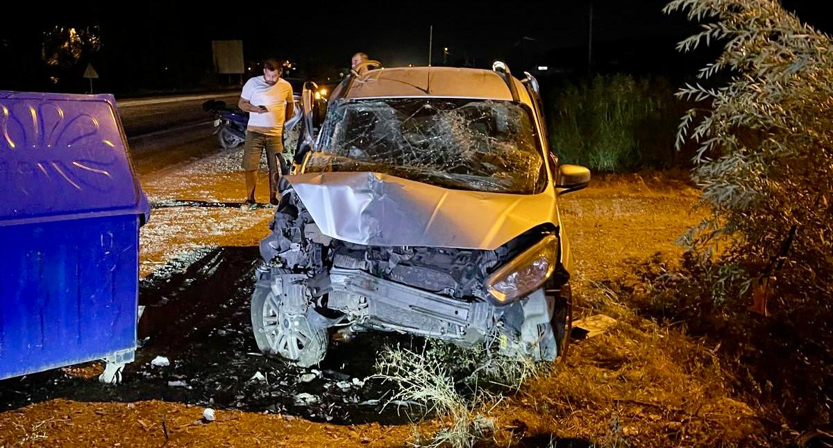 Malatya’nın Doğanşehir ilçesinde hafif ticari araç ile tırın çarpıştığı kazada