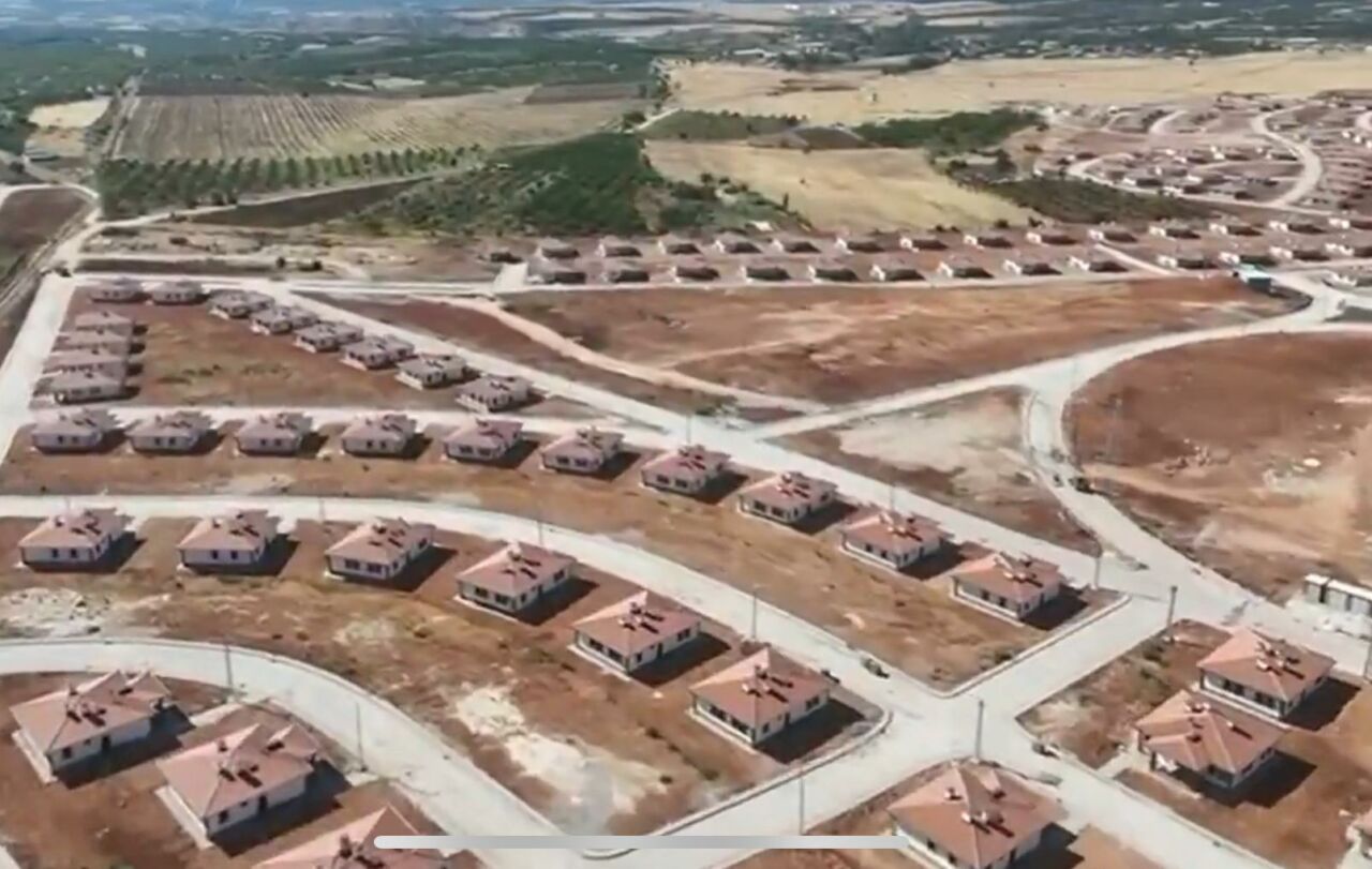 Depremin en fazla yıkıma neden olduğu ilçelerden biri olan Doğanşehir’de,