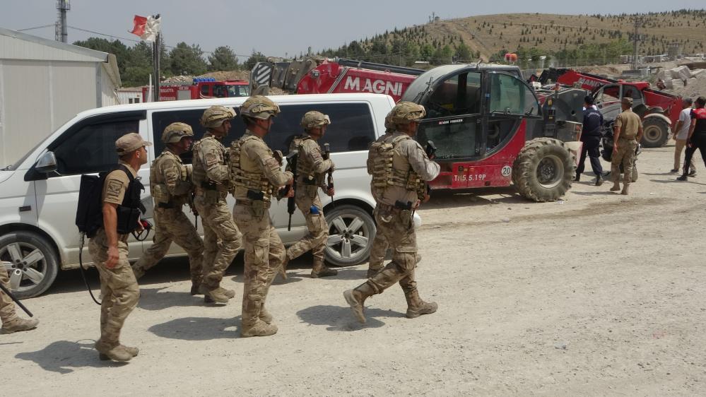 Malatya’da TOKİ Şantiyesinde Silahlı ve Bıçaklı Kavga: 2’si Ağır 7