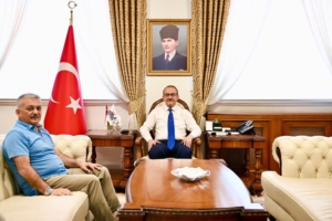 Eski Malatya Valisi Ersin Yazıcı’dan Vali Seddar Yavuz’a Ziyaret: Malatya’nın