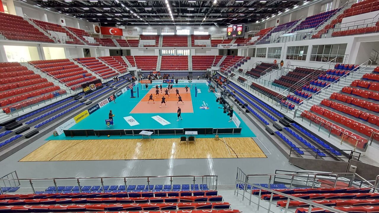 Malatya’da Türkiye–Danimarka Voleybol Maçı Öncesi Güvenlik ve Ulaşım Tedbirleri Açıklandı