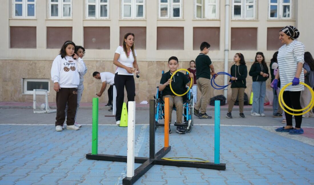 Yeşilyurt Belediyesi, öğrencilerin spora ilgisini artırmak ve sağlıklı yaşam alışkanlıkları