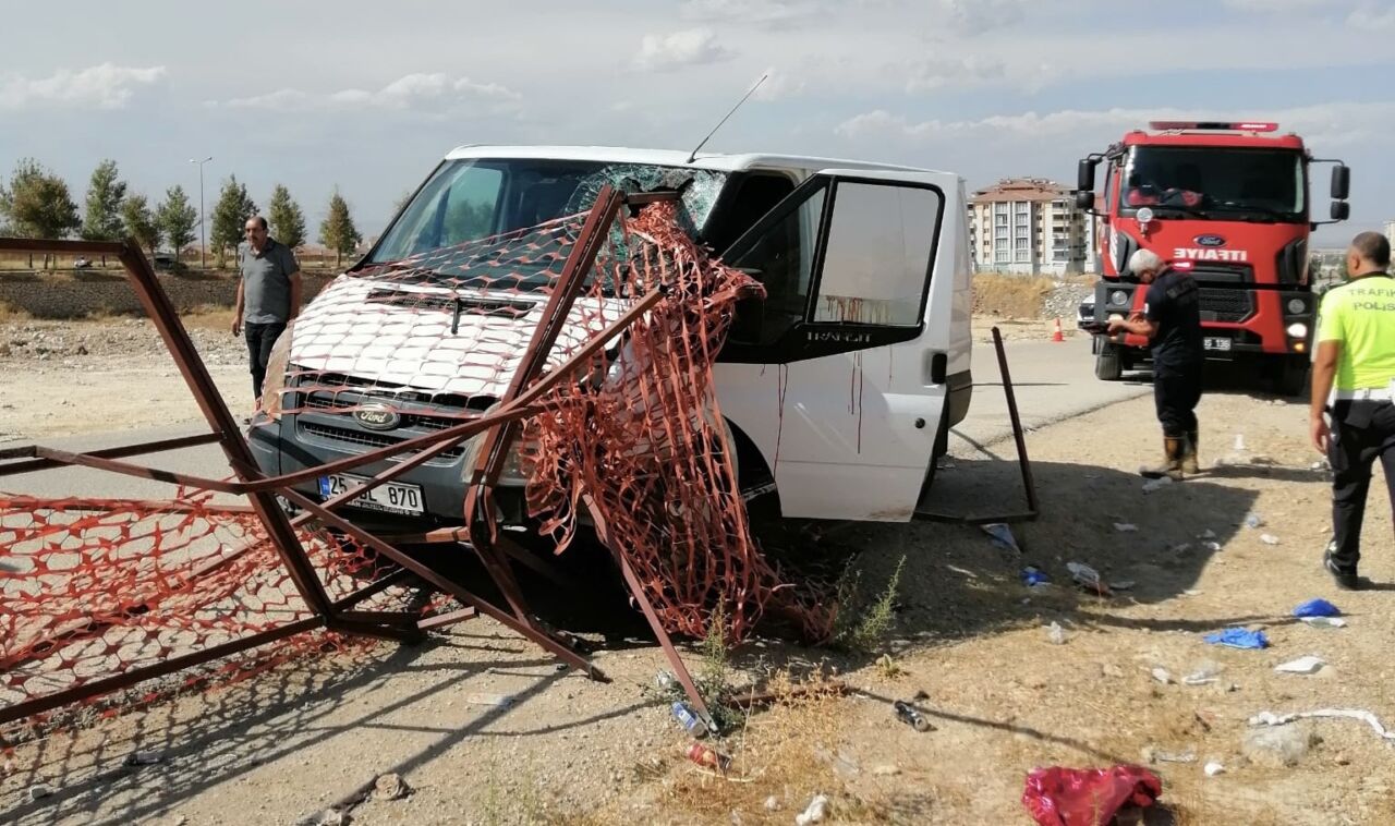 Malatya’nın Yeşilyurt ilçesinde meydana gelen trafik kazasında 1 kişi ağır