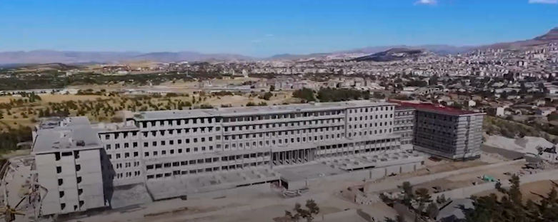 Malatya Adalet Binası Yüzde 61 Oranında Tamamlandı Bakan Tunç: Deprem bölgesindeki illerimizi, eskisinden daha iyi konuma getirene