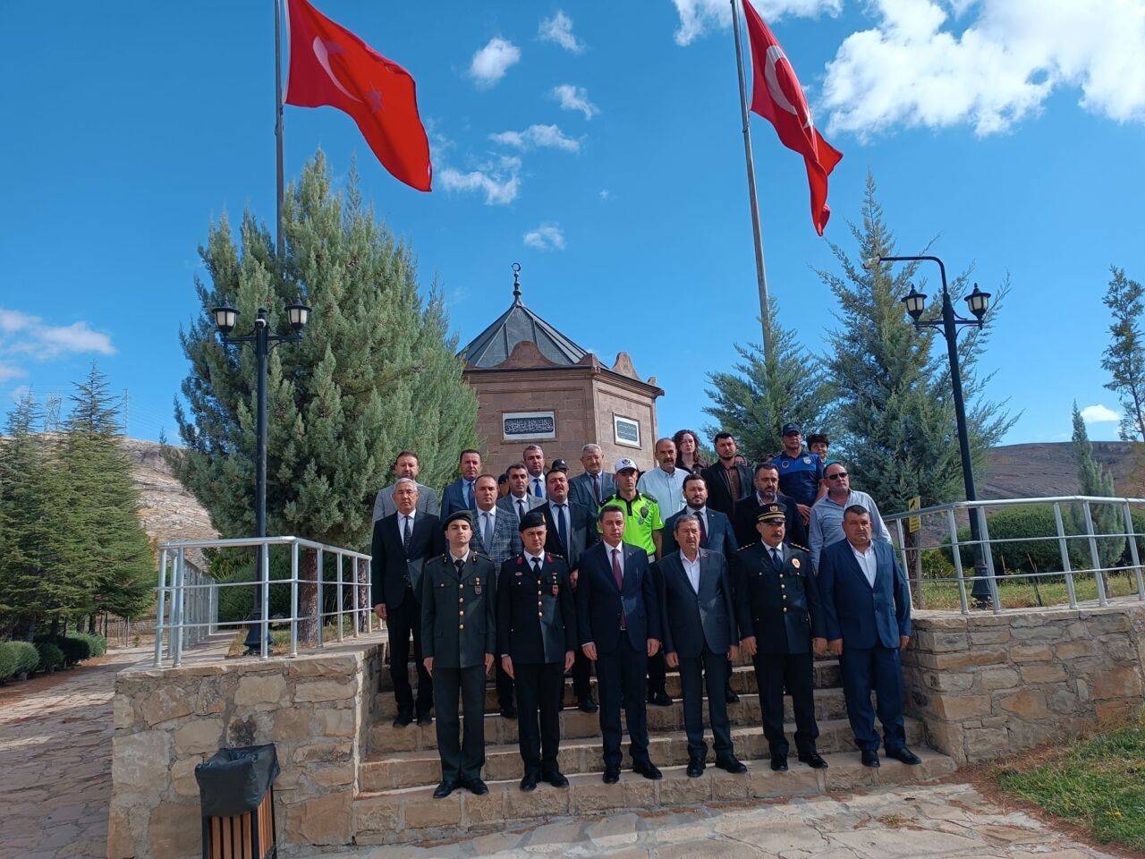 19 Eylül Gaziler Günü dolayısıyla Darende’de düzenlenen programlarda Atatürk’e verilen