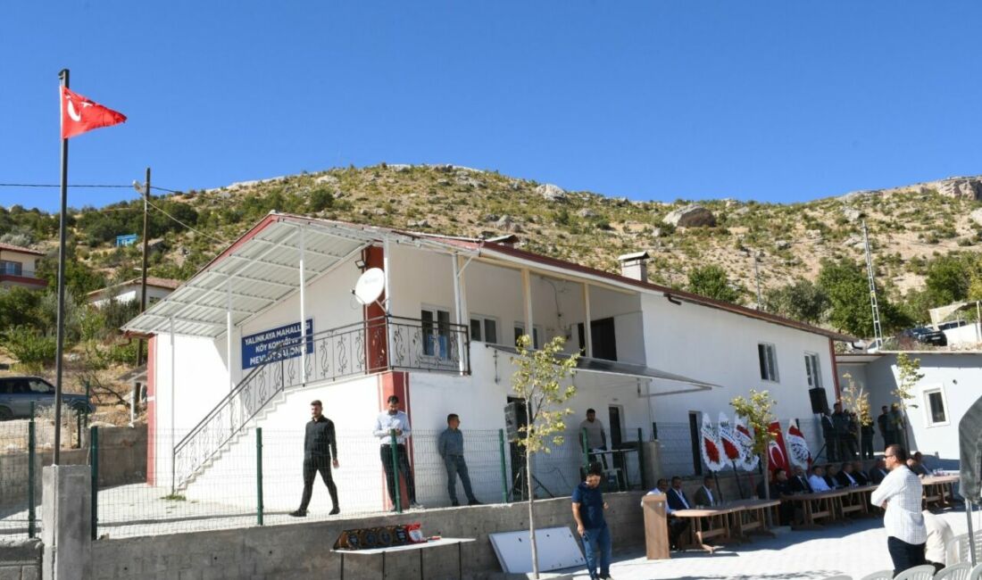 Malatya'nın Akçadağ ilçesine bağlı Yalınkaya Mahallesi, hayırsever iş insanı Necmeddin