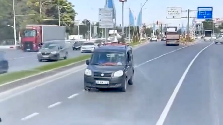 Malatya’da akıllı kavşakta yaşanan olay trafikte dikkat çekti. Edinilen bilgilere