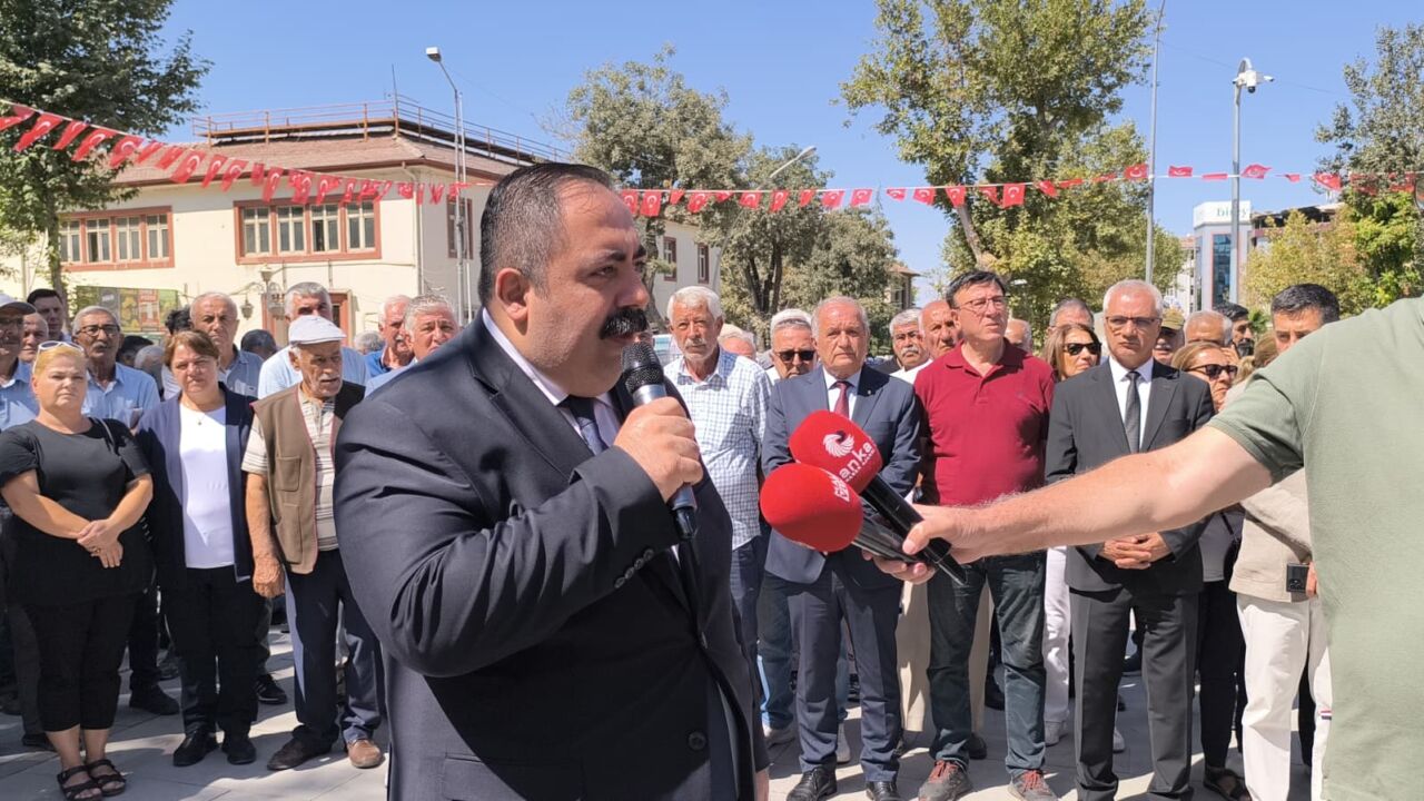 “CHP 102 Yaşında: Malatya’da Demokrasiye ve Cumhuriyete Kararlı Mesaj!” Malatya’da