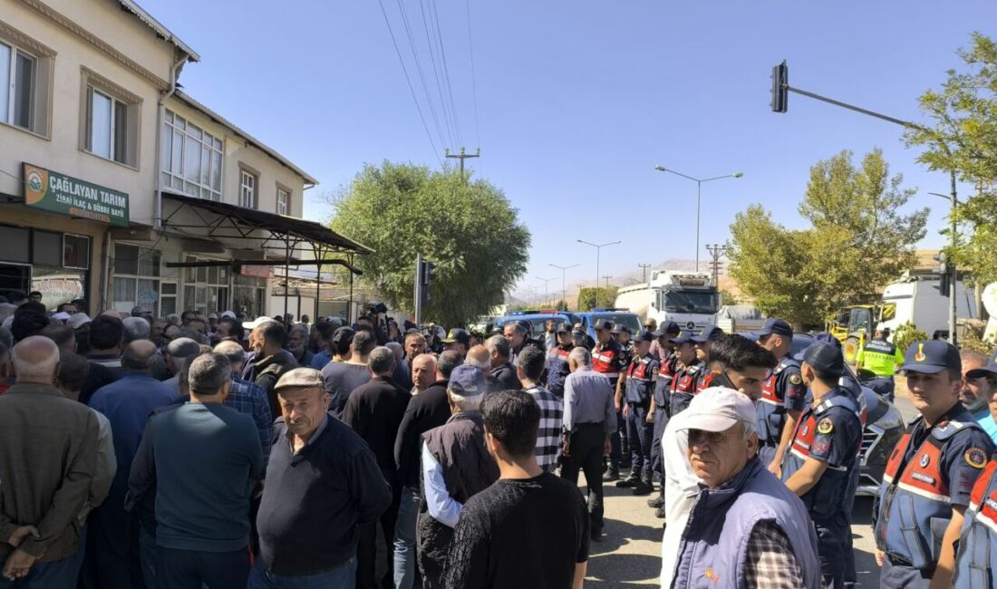  Malatya'nın Doğanşehir ilçesine bağlı Erkenek Mahallesi sakinleri, uzun süredir