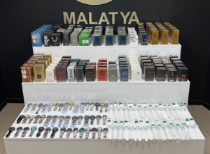 Malatya’da Kaçakçılık Operasyonu: Etil Alkol, Tütün, Saat ve Parfüm Ele
