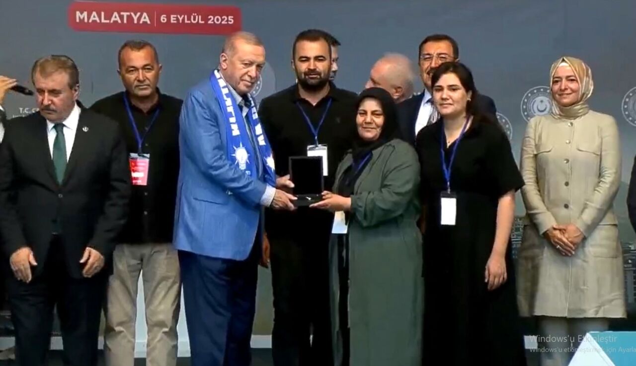 Cumhurbaşkanı Erdoğan: “Deprem Bölgesinde Her 3 Hak Sahibinden 2’si Yeni