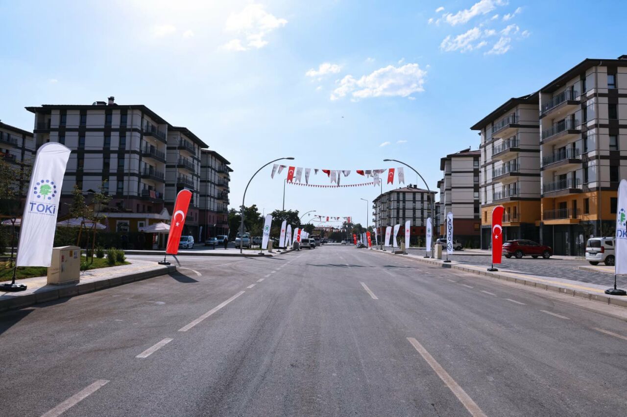 TOKİ’den Borçlulara Yüzde 25 İndirim Fırsatı Çevre, Şehircilik ve İklim Değişikliği Bakanlığı Toplu Konut İdaresi Başkanlığı