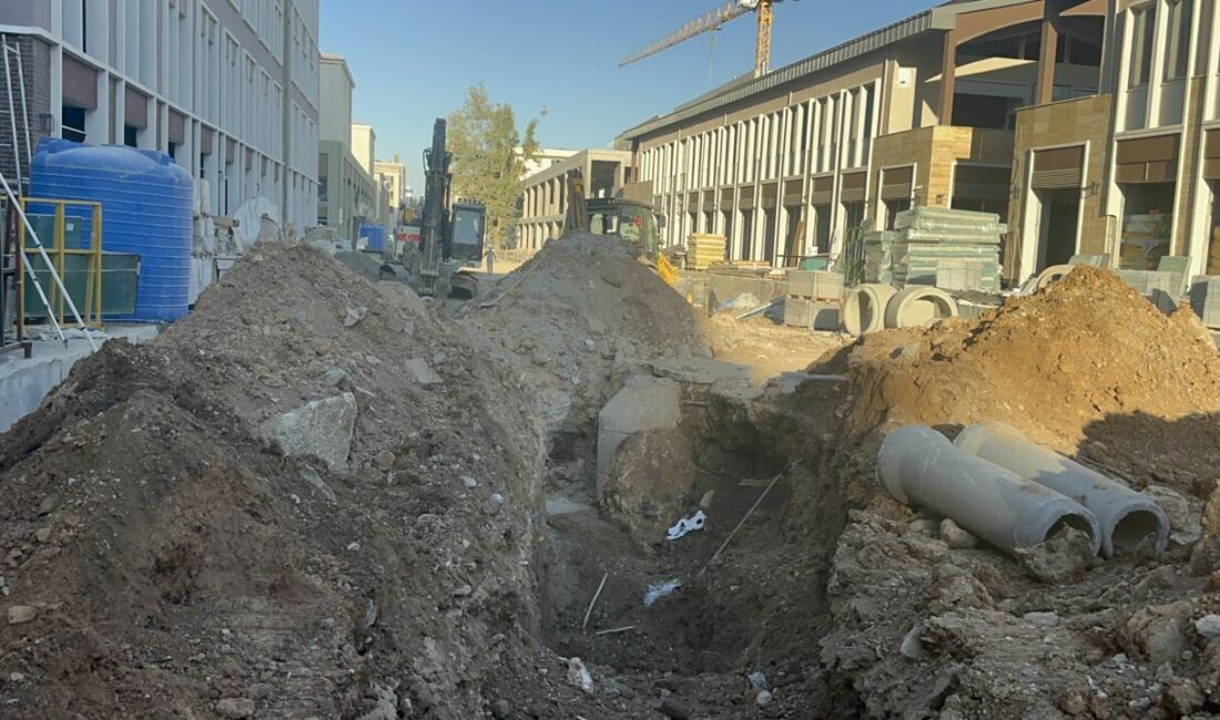Battalgazi ilçesi Dabakhane Mahallesi’nde çarşı inşaatı sırasında meydana gelen toprak