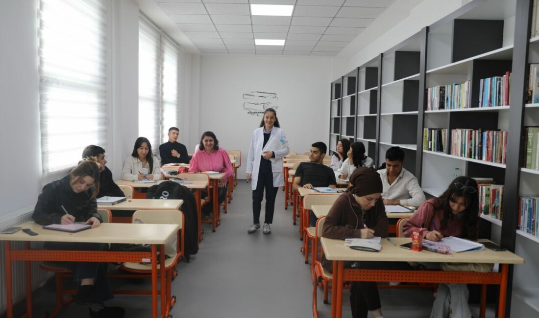 Battalgazi Belediyesi tarafından Ahmet Kekeç Semt Kütüphanesi’nde başlatılan Türkçe ve
