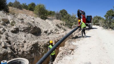 Malatya MASKİ, Akçadağ'ın Gürkaynak Mahallesi'ndeki altyapı eksikliğini gidererek bin 100