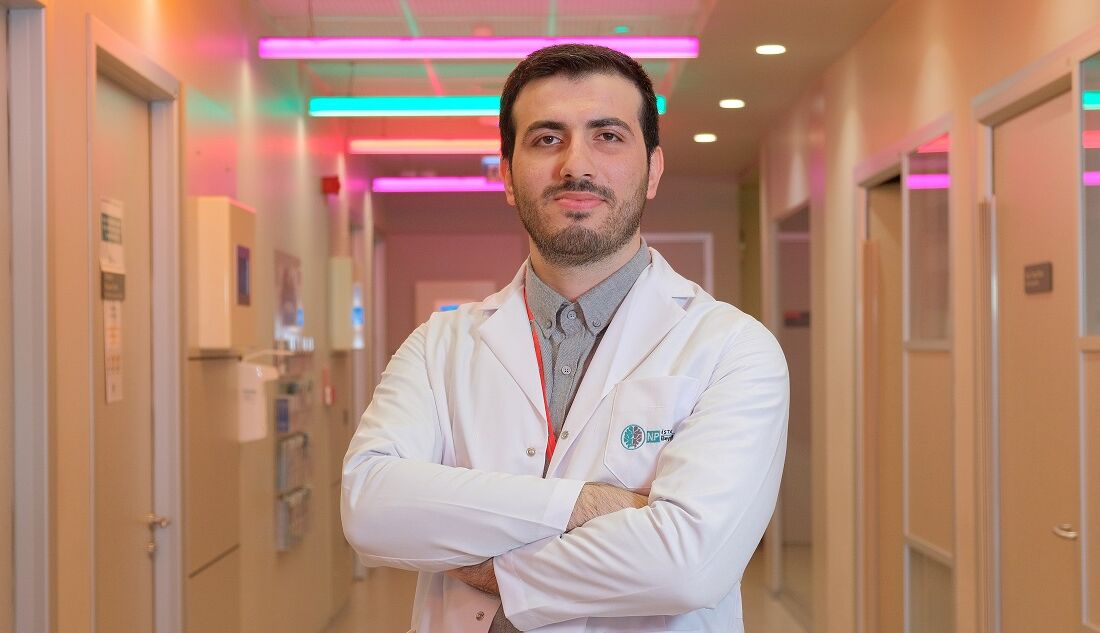 Uzman Klinik Psikolog Cumali Aydın, gençlerin sosyal hayattan çekilerek evde