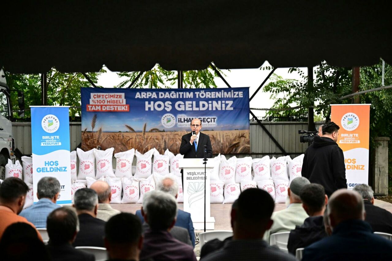 Yeşilyurt Belediyesi, tarımsal üretimi artırmak ve yerli üreticiyi desteklemek amacıyla