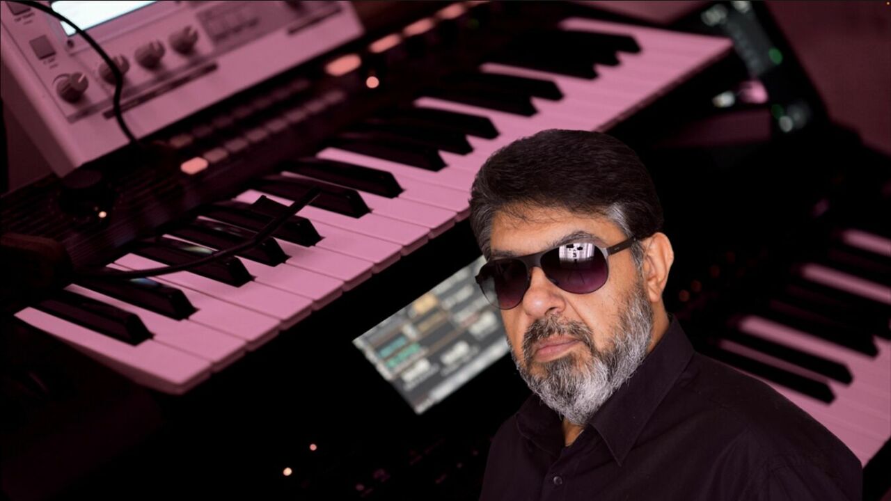 Müzik dünyasının kendine has isimlerinden Erdinç Onar, sözü, müziği ve