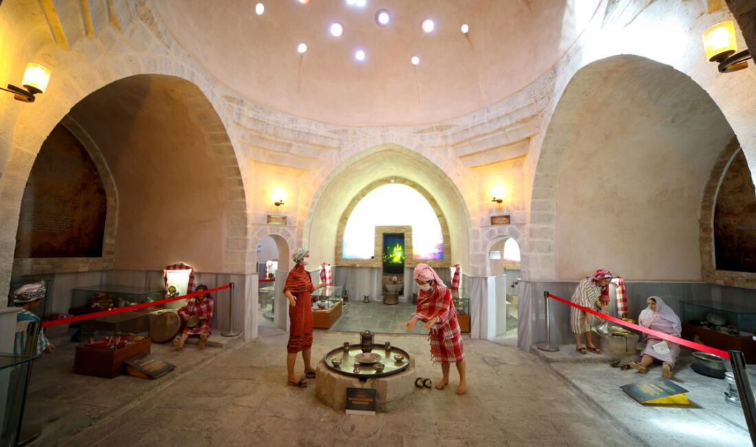 Malatya'nın Battalgazi ilçesindeki 19. yüzyıl yapısı Tahtalı Hamam, restorasyonun ardından