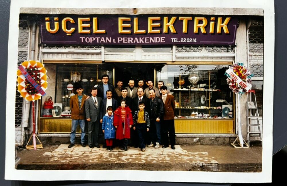 Malatya’nın Köklü Firması Üçel Elektrik’ten Bir Başarı Hikayesi Yıllardır Malatya’da elektrik ve aydınlatma sektörünün önde gelen isimlerinden biri