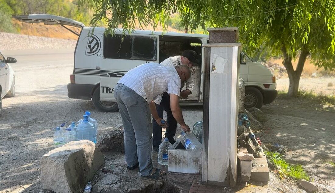 Malatya'nın Darende ilçesine bağlı Ulupınar Mahallesi'nde bulunan Mehmet Gündoğdu Çeşmesi,