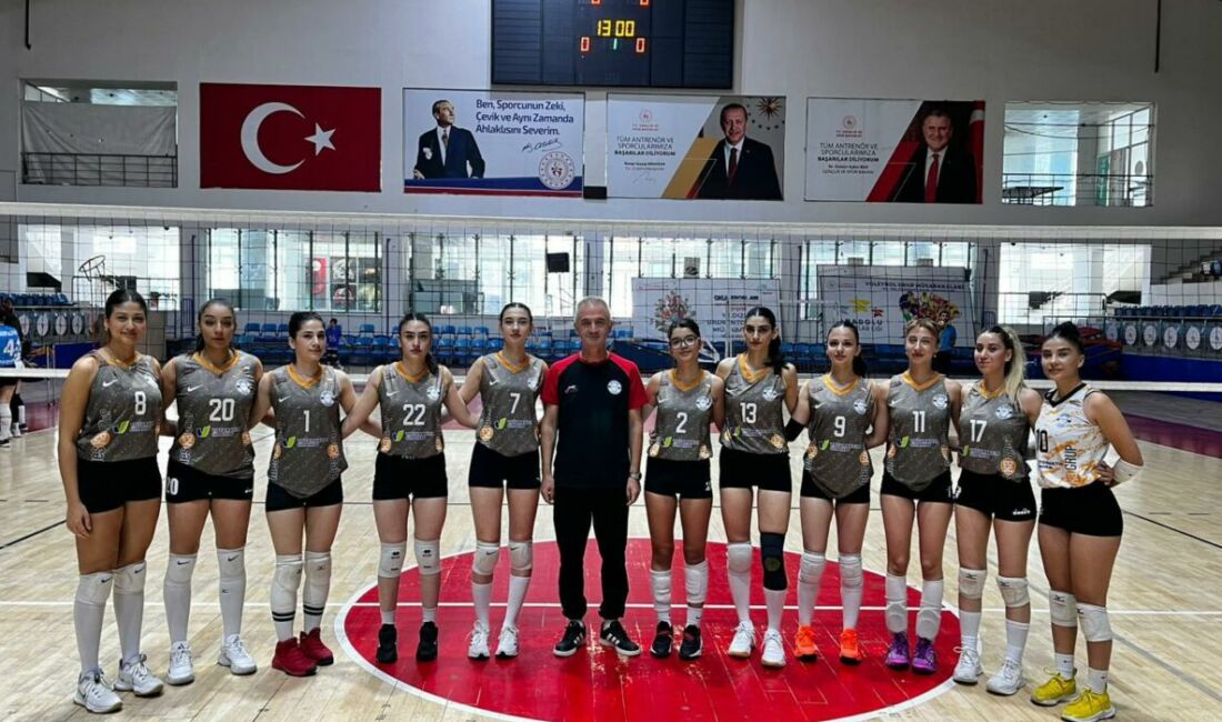 TVF Kadınlar 2. Ligi'nde Malatya'yı temsil eden Nicer Hotel Voleybol