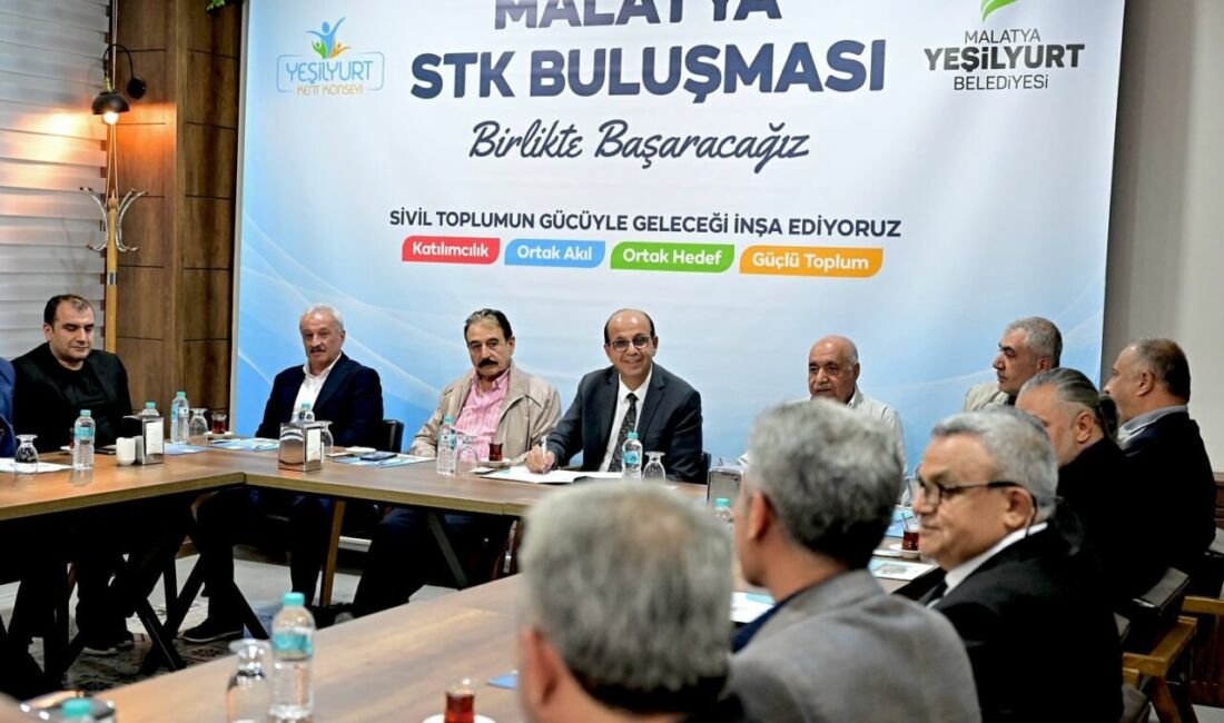 Yeşilyurt Belediye Başkanı Prof. Dr. İlhan Geçit, sivil toplum kuruluşlarının