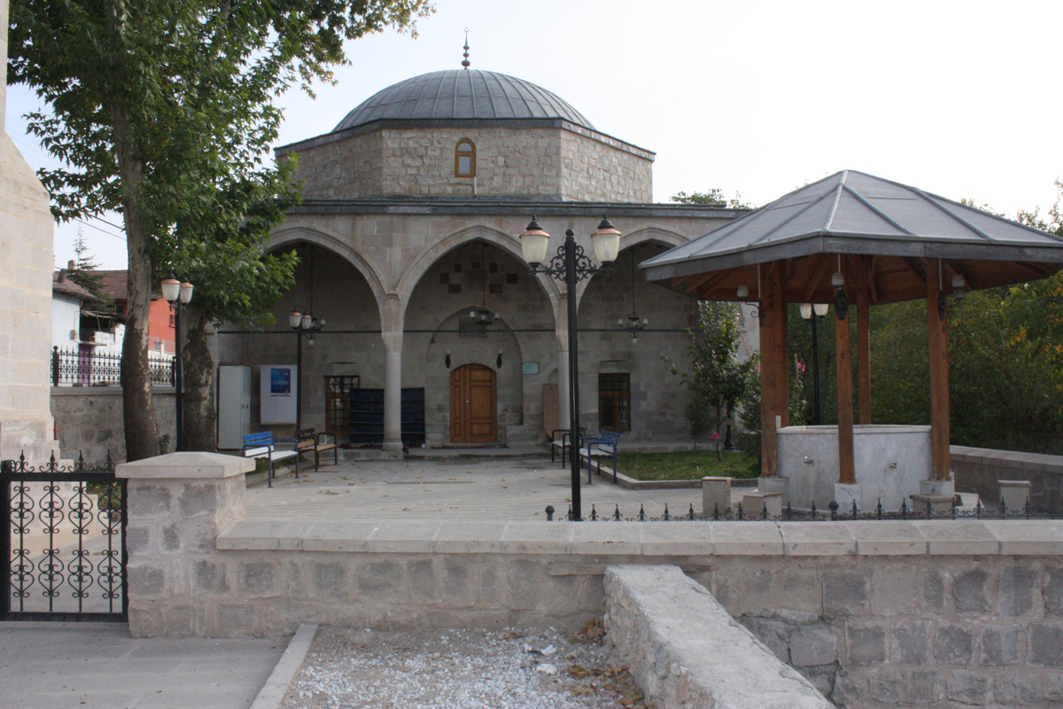 Malatya’nın 1573 tarihli Osmanlı eseri Ak Minare Camii, 6 Şubat