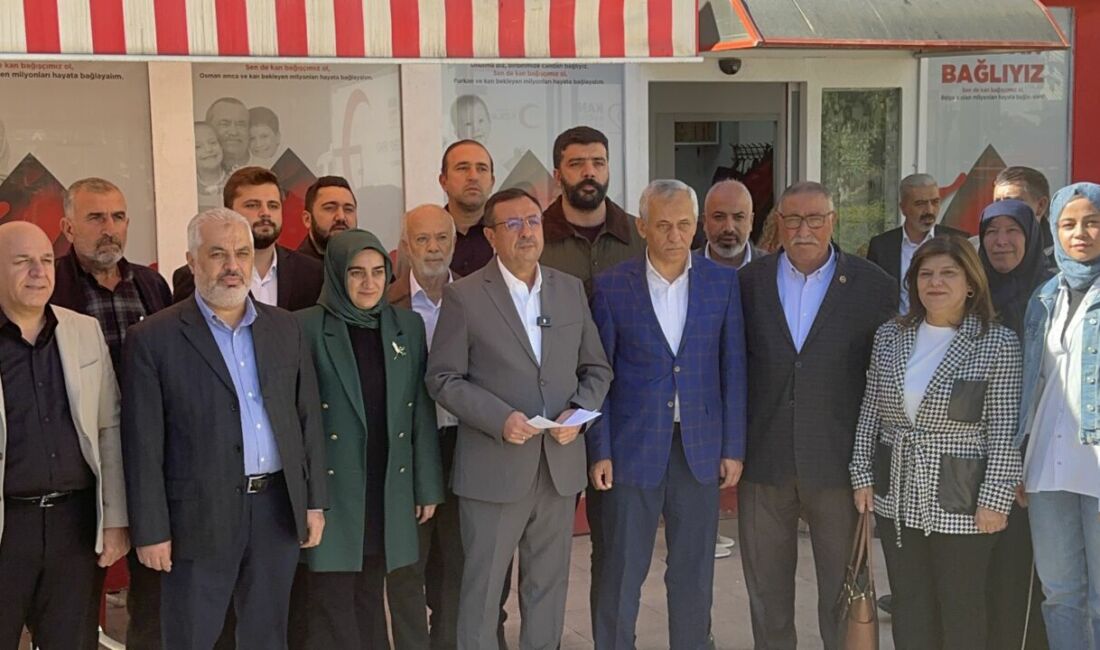 AK Parti Malatya İl Teşkilatı, Kızılay Haftası dolayısıyla Türk Kızılay’ı