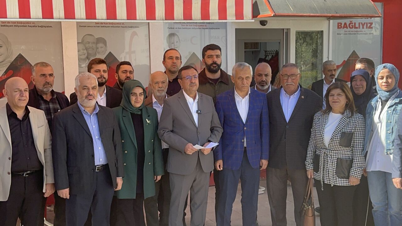 AK Parti Malatya İl Teşkilatı, Kızılay Haftası dolayısıyla Türk Kızılay’ı