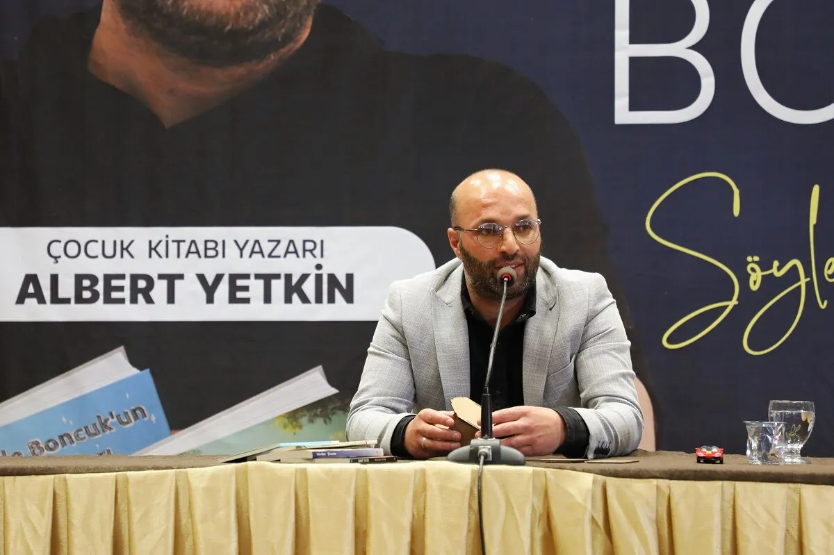Uluslararası Altın Madalya Ödüllü Yazar Yetkin Albert, 1 Kasım Cumartesi