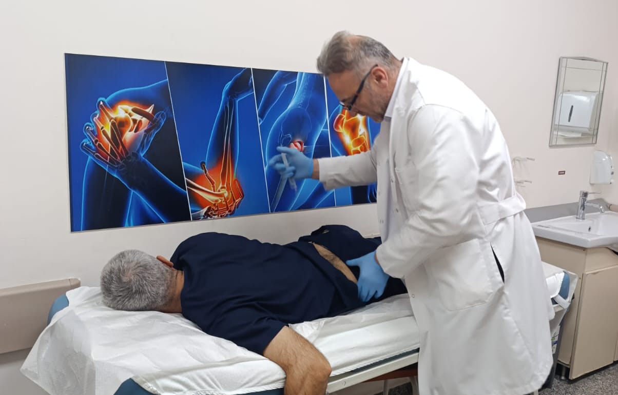 Malatya'da görev yapan Ortopedi ve Travmatoloji Uzmanı Doç. Dr. Serkan