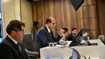 Yeşilyurt Belediye Meclisi, Başkan Prof. Dr. İlhan Geçit başkanlığında toplanarak