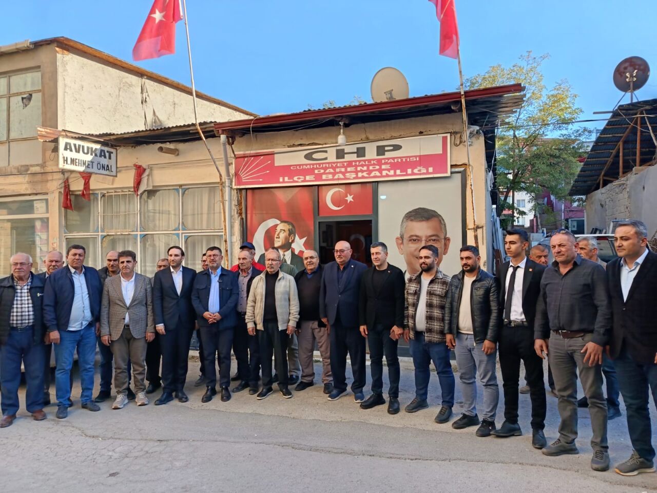 CHP Malatya Milletvekili Veli Ağbaba ve aslen Darendeli olan Adana