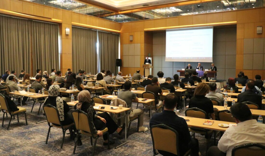 İnönü Üniversitesi Tıp Fakültesi’nin düzenlediği “Gastroenterohepatoloji Günleri”nde, gastroenteroloji alanındaki güncel