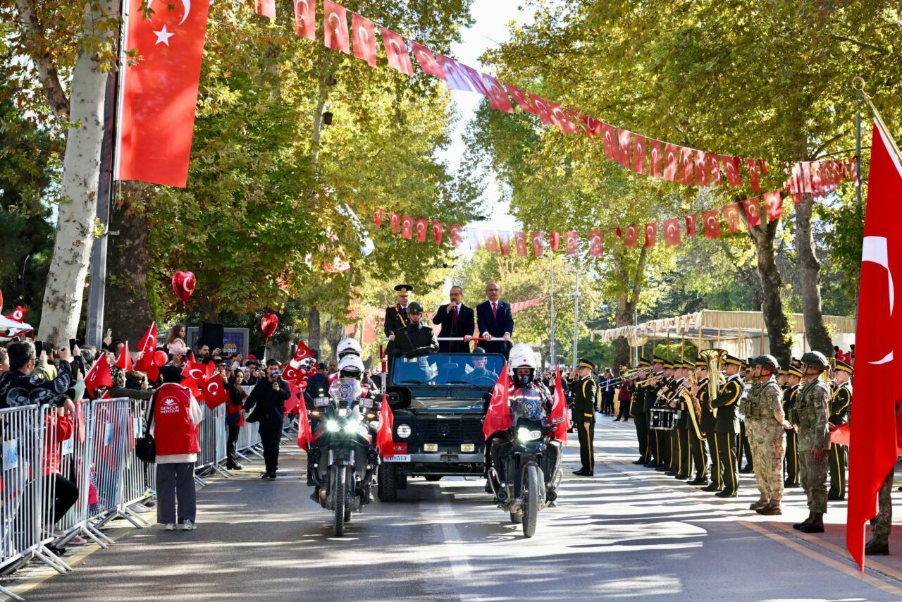 Malatya’da Cumhuriyet’in 102. yılı, iki gün sürecek etkinliklerle kutlanacak. Mevlit,