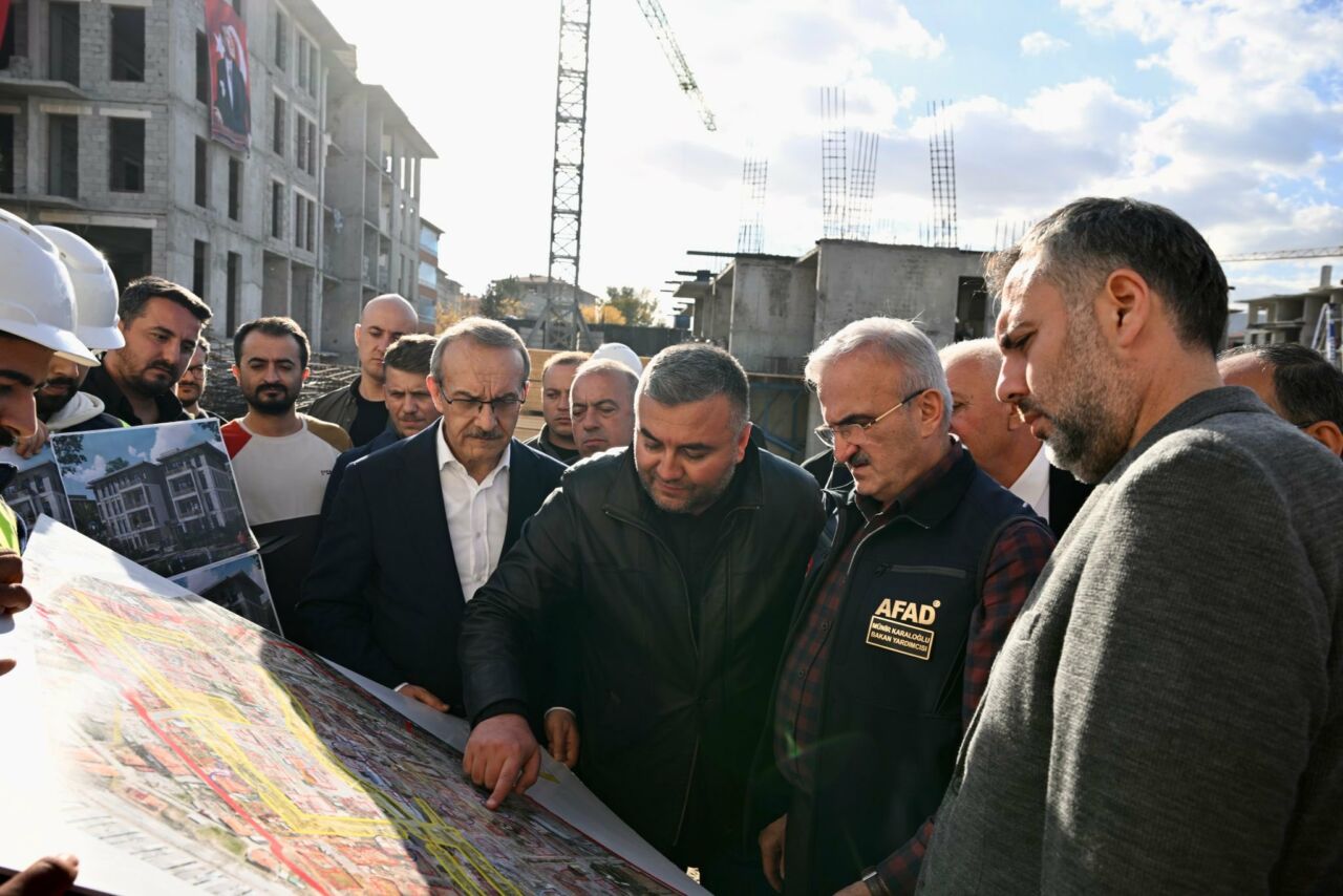 İçişleri Bakan Yardımcısı Münir Karaloğlu, Malatya'daki AFAD Koordinasyon Toplantısı'na başkanlık