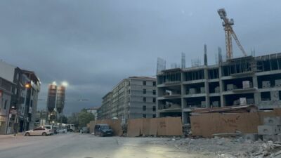 Malatya'da şantiyelerdeki güvenlik önlemlerinin yetersizliği can yakmaya devam ediyor. Neredeyse