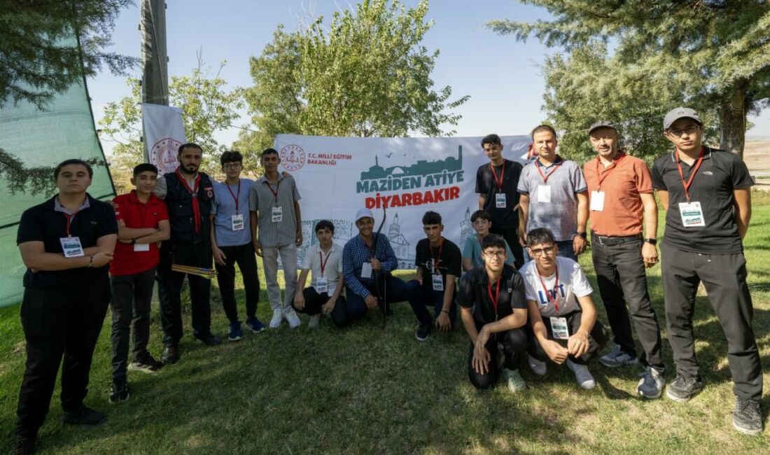 Milli Eğitim Bakanlığı'nın "Maziden Atiye" Projesi kapsamında Diyarbakır'da düzenlenen kültürel