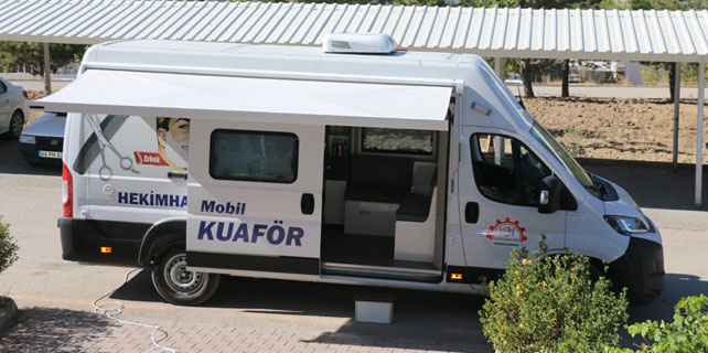 Hekimhan Belediyesi, sosyal belediyecilik projesi kapsamında modern bir Mobil Berber