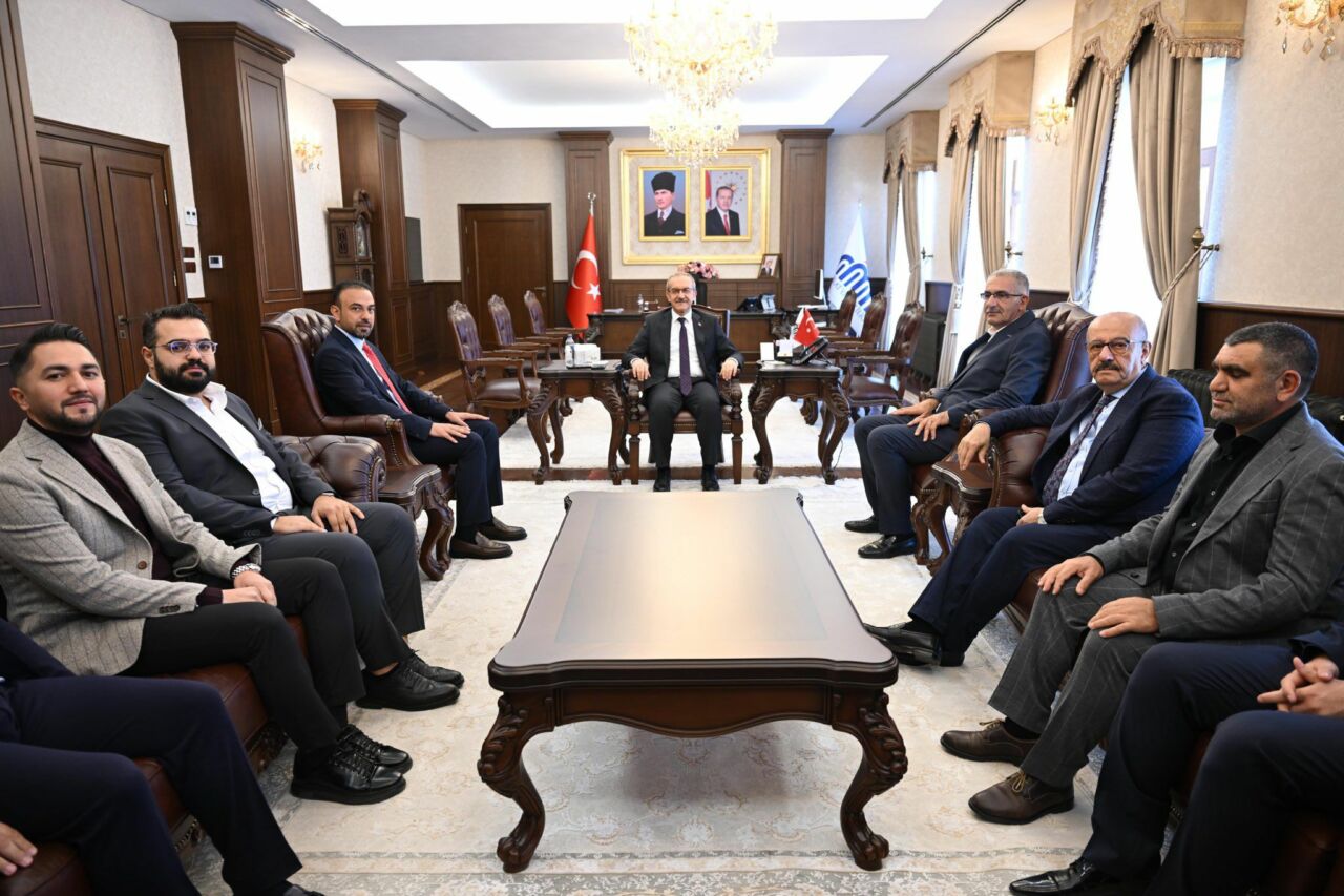 MÜSİAD Malatya Başkanı Yunus Akçin ve yönetimi, Vali Seddar Yavuz'u