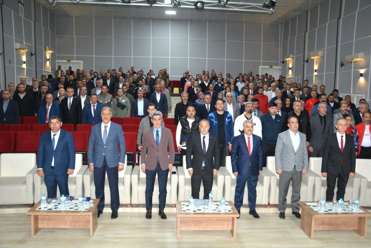 Malatya'da, 2024-2025 eğitim-öğretim yılı boyunca düzenlenecek olan Okul Sporları etkinliklerinin