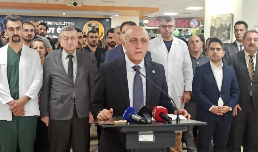 Malatya İnönü Üniversitesi Turgut Özal Tıp Merkezi’nde bir hekimin hasta
