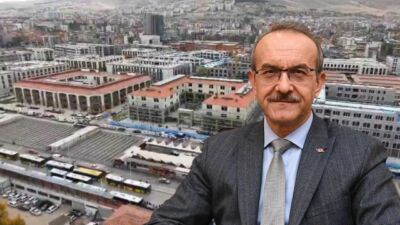 Malatya Valisi Seddar Yavuz, deprem sonrası hızla tamamlanan çarşı merkezindeki