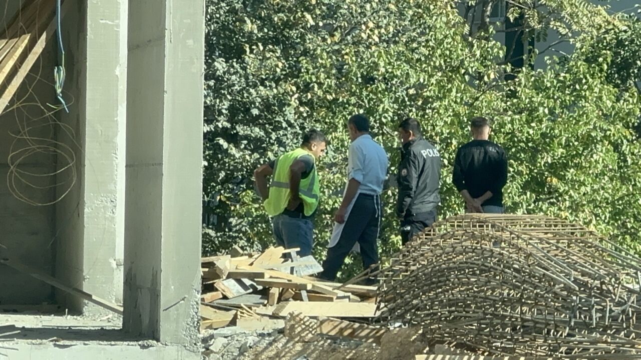 Malatya’nın Yeşilyurt ilçesinde yapımı devam eden TOKİ rezerv alan inşaatında
