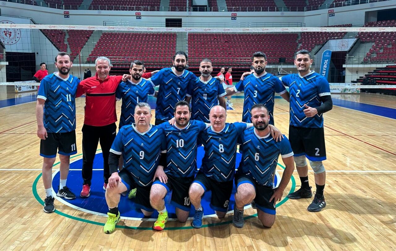 Kamu Spor Oyunları Voleybol Erkekler Turnuvası Türkiye finallerinde Malatya İl