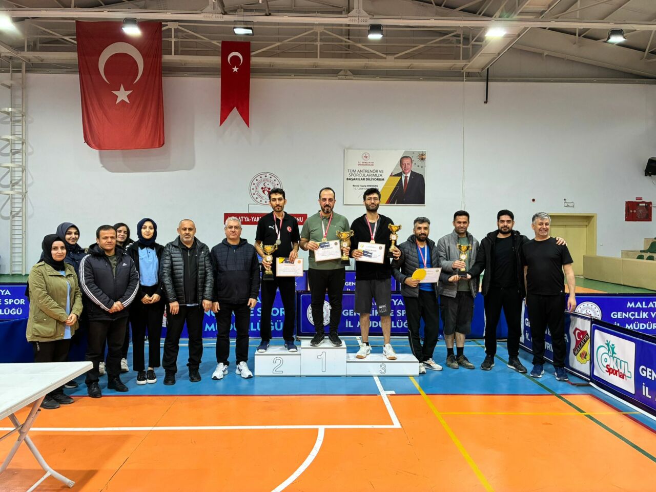 Malatya’da, Öğretmenler Günü etkinlikleri kapsamında düzenlenen Masa Tenisi Turnuvası sona