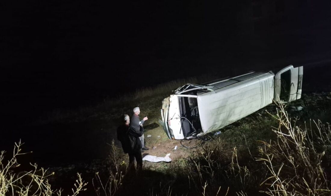 Hekimhan’daki yangınla evini kaybeden Emre Yılmaz, durumu öğrenip Malatya’ya gelirken