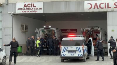 Ekip otosu içerisinde aniden rahatsızlanan polis memuru, olay yerine sevk