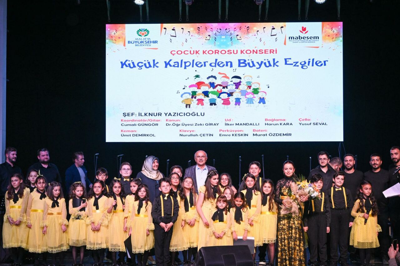 Malatya Büyükşehir Belediyesi Sanat Merkezi çocuk korosu, “Küçük Kalplerden Büyük